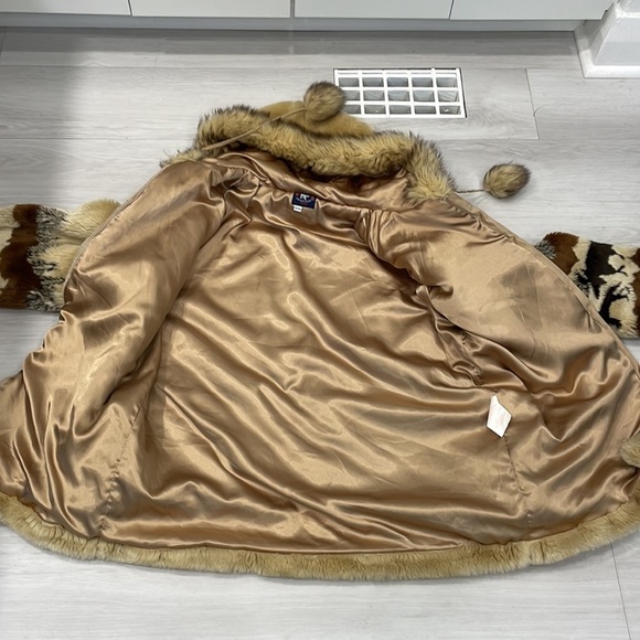 Vintage Northern Lifestyles Canada FunFur (faux fur) Jacket - Picture 9 of 16